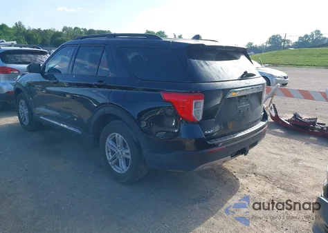 2022 Ford Explorer Xlt z USA, uszkodzony, nr VIN 1FMSK8DH9NGB27633